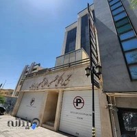 دکتر مهزاد توکلی نژاد (دندانپزشک کودکان، زیبایی)