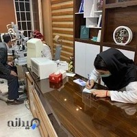 دکتر پریسا نادری(جراح و متخصص چشم)