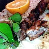 کبابی عمو حسن