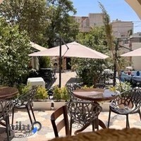 Emarat Mahoor(Adambarfi Café)
