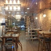 رستوران ( باربیکیو ) بلوط Baloot (Barbecue) Restaurant
