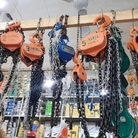 فروشگاه ابزار صنعتی و ساختمانی برادران مقدس