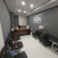 دکتر رایکا شریفیان