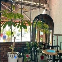 Cafe Boulevard (کافه بولوار)