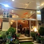 رستوران قصر طلایی