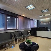 دکتر بهزاد حمزه ئی (جراح دندانپزشک)