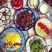 تهیه غذای مهربانو