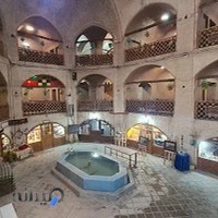 رستوران و سفره خانه سنتی حجره