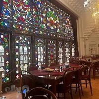 رستوران خانه صادقی