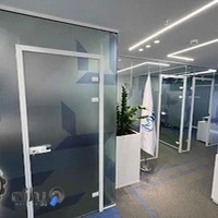 پارتیشن شیشه ای پرچین