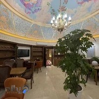 کافه رستوران رویال ماهان