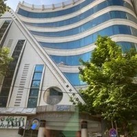 دکتر سارا آیرملو ایمپلنت