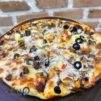 پیتزا پیتزا