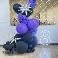 بادکنک‌آرایی شادمان بالون