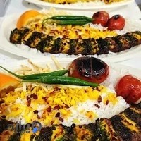 رستوران بیرون بر ترخون