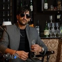 اپتومتریست احسان آوری