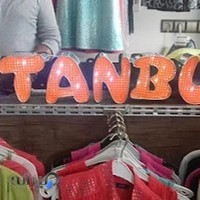 تابلوسازی پناه فروش انواع شبرنگ و روزرنگ