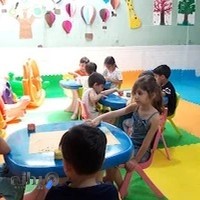 مهد کودک و پیش دبستانی اوشاقلار باغچاسی