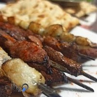 کبابی و جگرکی کج‌کلاه‌خان