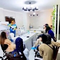 آموزشگاه پاکسازی پوست در اصفهان مرضیه صدیقی