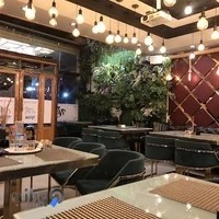 فست فود ناتلی