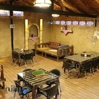 کافه باغ تمشک