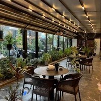 برگر زغالی نصرت