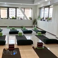 مرکز یوگای مروارید آبی