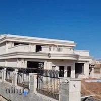 مشاور املاک دی