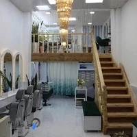 آموزشگاه و سالن زیبایی فرحناز داداشی