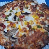 پیتزا ساندویچ شیکمو