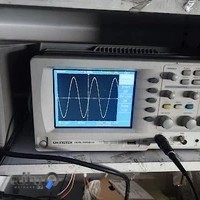 کلینیک تخصصی تعمیرات انواع ups برق اضطراری