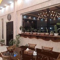 کافه رستوران لاویز