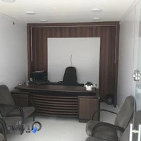 مشاور املاک لاله