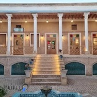 هتل سنتی اسفنجان