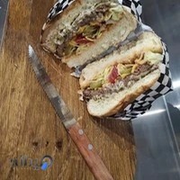 پیتزا و سوخاری مرکز شهر