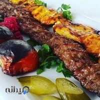 غذا آماده غوغا