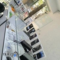 موبایل اپل لند