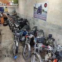 فروشگاه موتور سیکلت آروان