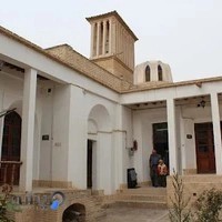 خانه یغمایی ها و اداره میراث فرهنگی