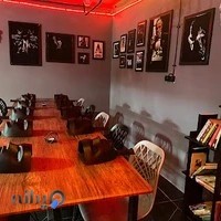 کافه کتاب دوستان