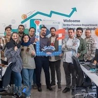 شرکت خدمات گردشگری یوتراوز