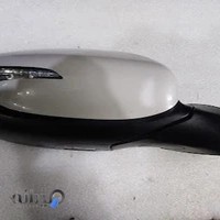 آینه بغل یادگاری