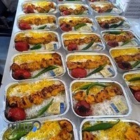 تهیه غذای عمو حسین