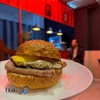 برگر کلاب کوکو