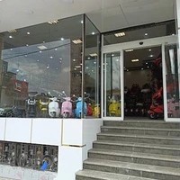 بزرگ فروشگاه ماشین شارژی کاردیتو