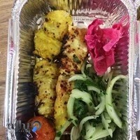 غذای بیرون بر ته چین