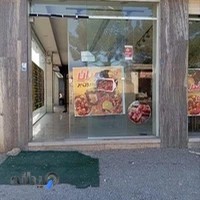 رستوران و غذای بیرون بر رهگذر