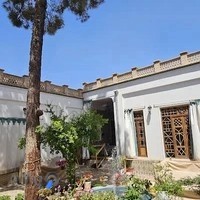 عمارت قاجاری ماه گرفته