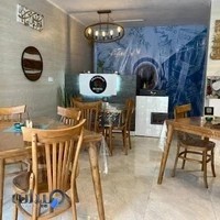 کافه صبحانه شمعدونی